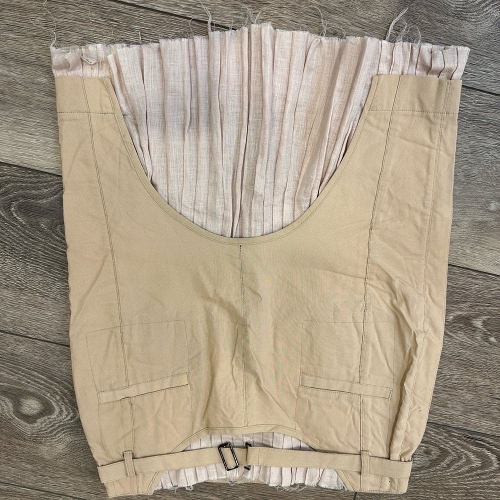 Phillipe Dubuc beige skirt pleats buckle distressed SZ36 4-6 (S) EUC - Picture 7 of 7